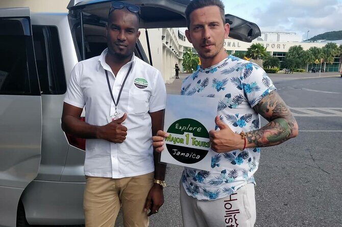 Montego Bay Airport Transfer to Ocean Eden Bay and Coral Spring - The Booking Process and What’s Included