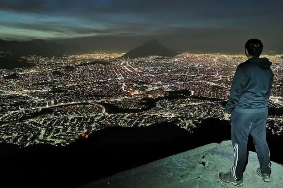 Monterrey: Cerro de la Silla Teleferico Sunset Hike - The Itinerary in Detail
