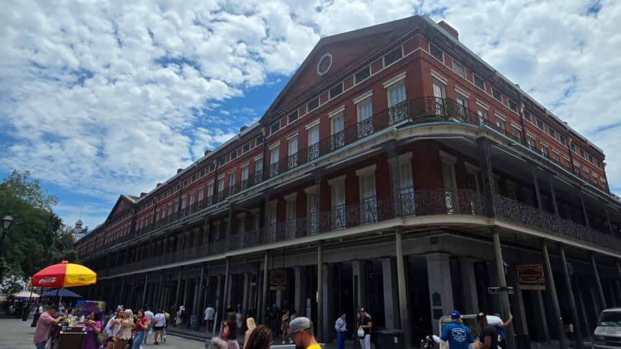 New Orleans' Gilded Grit: Womens History Walking Tour - What to Expect and Practical Details