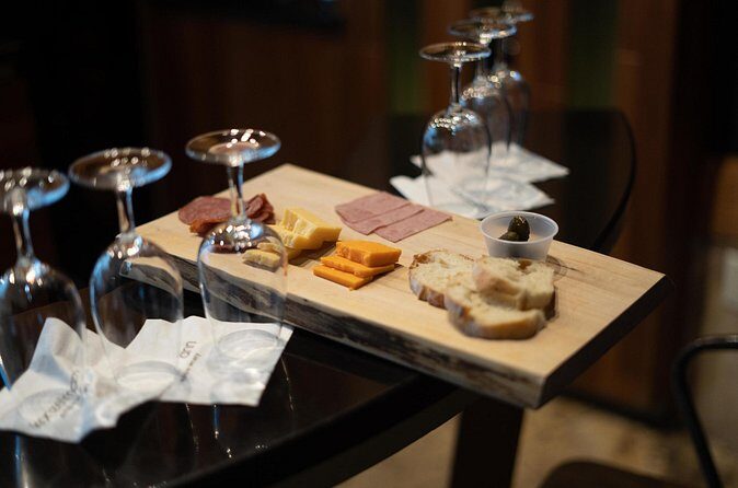 Niagara Wine Tour: Explore 4 Wineries with Tastings Included - The Authenticity and Educational Value