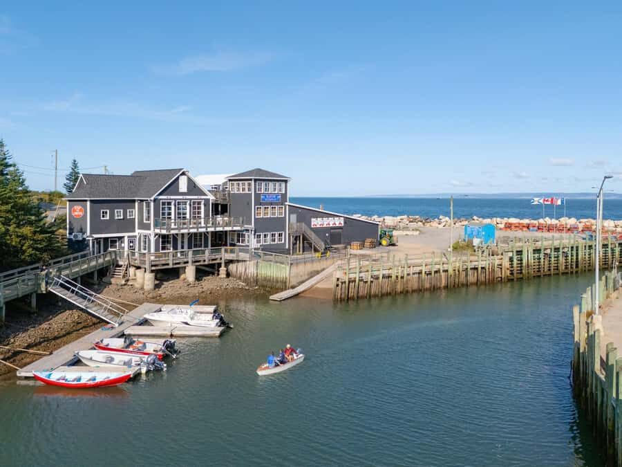 Nova Scotia: Private Wine Tasting & Lobster Lunch Tour - An In-Depth Look at the Tour Experience