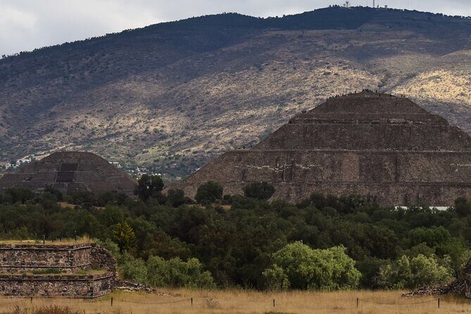 Private 5-hour tour to the Pyramids of the Gods of Teotihuacan - Authentic Experiences and Genuine Value