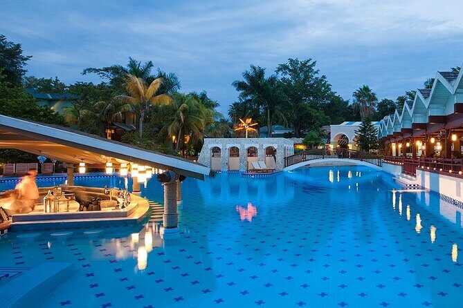 Private Montego Bay MBJ Airport Transfer to Negril Hotels - Breakdown of the Itinerary & Experience