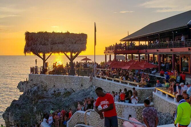 Private Seven Mile Beach and Ricks Café Tour From Negril Hotels - What’s Included and What’s Not