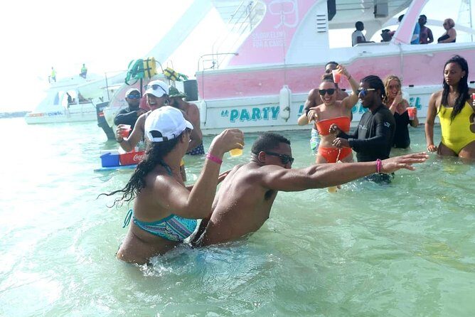 Punta Cana Private Booze Cruise with Open Bar (10+ People) - The Sum Up