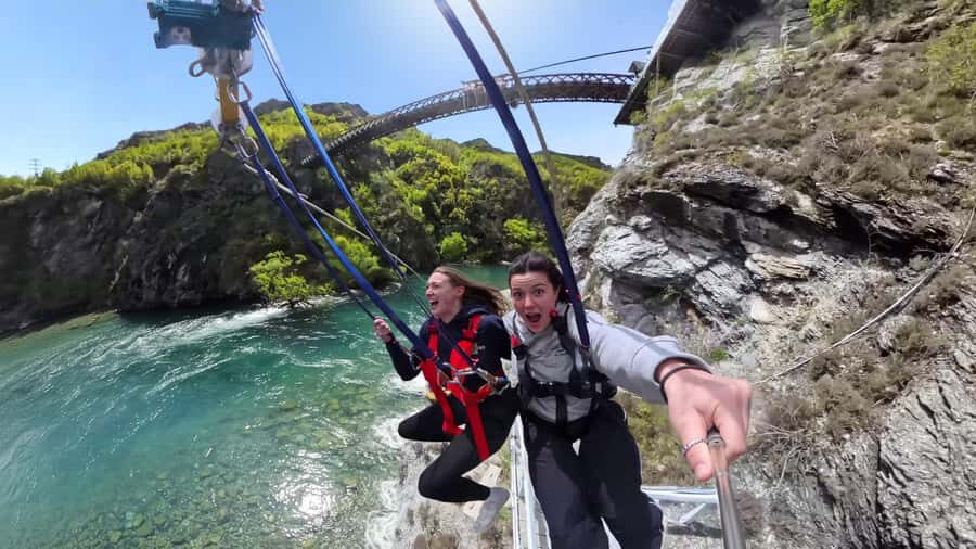 Queenstown: Kawarau Swing! (Solo, Tandem or Triple!) - The Swing Options and What They Mean