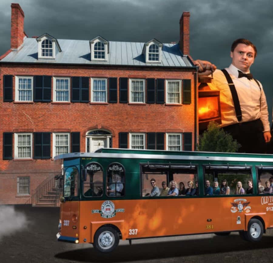 Savannah: Ghost Town Trolley Tour - What Reviewers Say