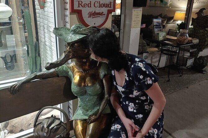 St. Petersburg Scavenger Hunt Walking Activity - Analyzing the Value