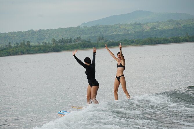 Surf lessons in Nayarit, Nuevo vallarta, Puerto Vallarta and Mita - Practical Details and Value