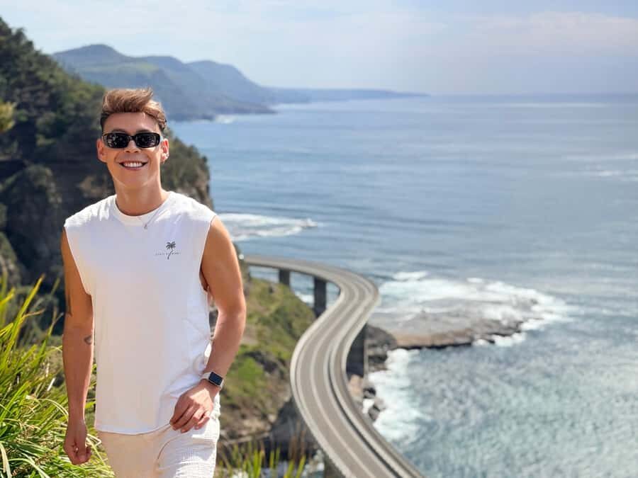 Sydney: Jervis Bay & South Coast Small Group Wild Kangaroos - First Stop: Bald Hill Lookout