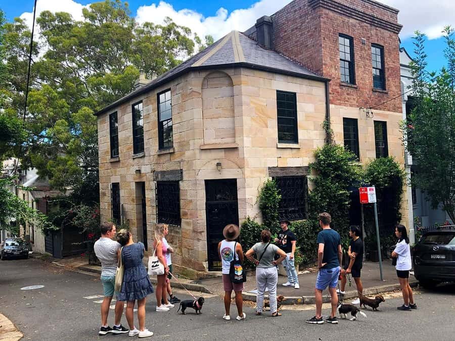 Sydney: Slum & Crime Scene History Tour with Colonial Pub - A Deep Dive Into the Itinerary