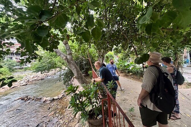Walking Tour of Puerto Vallarta Culture, Cuisine, and History - Stunning Viewpoints and Cultural Landmarks