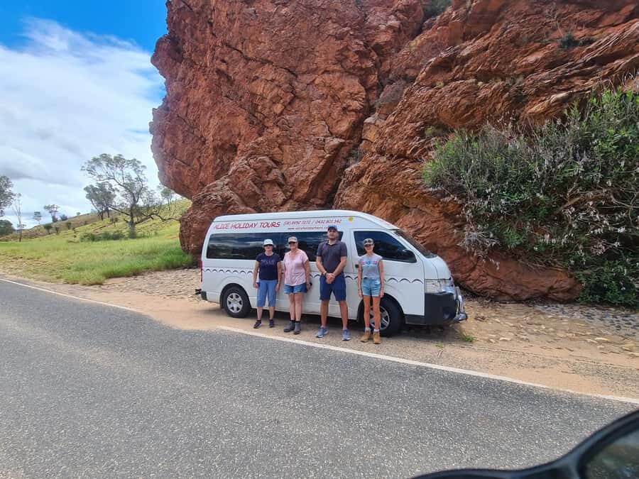 West and East MacDonnell Ranges Full Day Tour - Small Group - Itinerary Breakdown: What Makes Each Stop Special