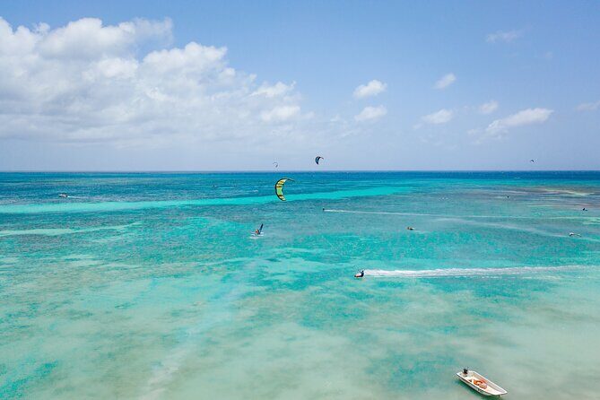 Wing Foiling Lesson in Aruba - The Experience Itself
