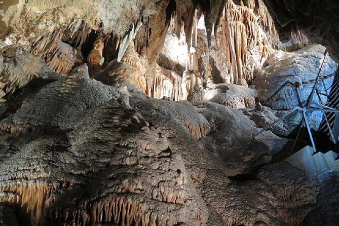 Yarrangobilly Caves: Jersey Cave Guided Tour - Who Should Consider This Tour?