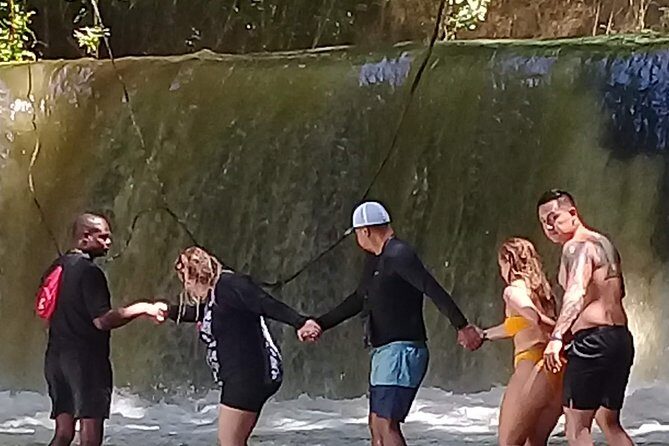 YS Falls & Pelican Bar Tour - Detailed Breakdown of the Itinerary