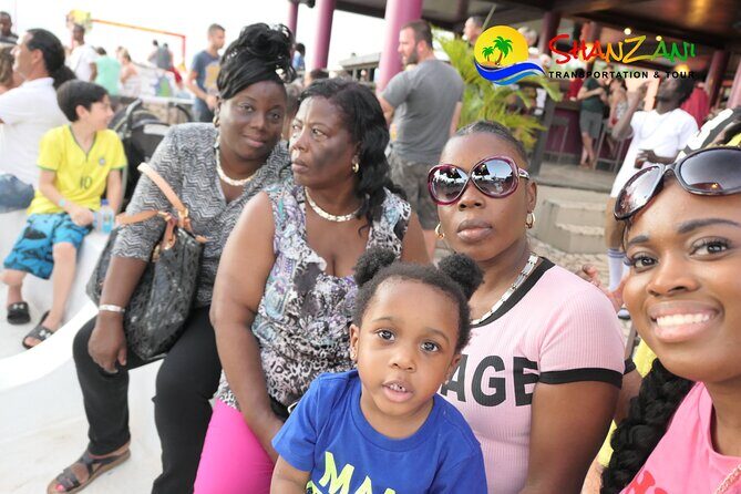 7 Mile Beach & Ricks Cafe with free Shopping experience - Transportation & Pricing: What You Need to Know