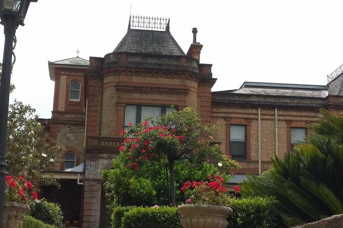 Adelaide Walking Tour: Grand Mansions and Sub-Divisions - Practical Tips for Travelers