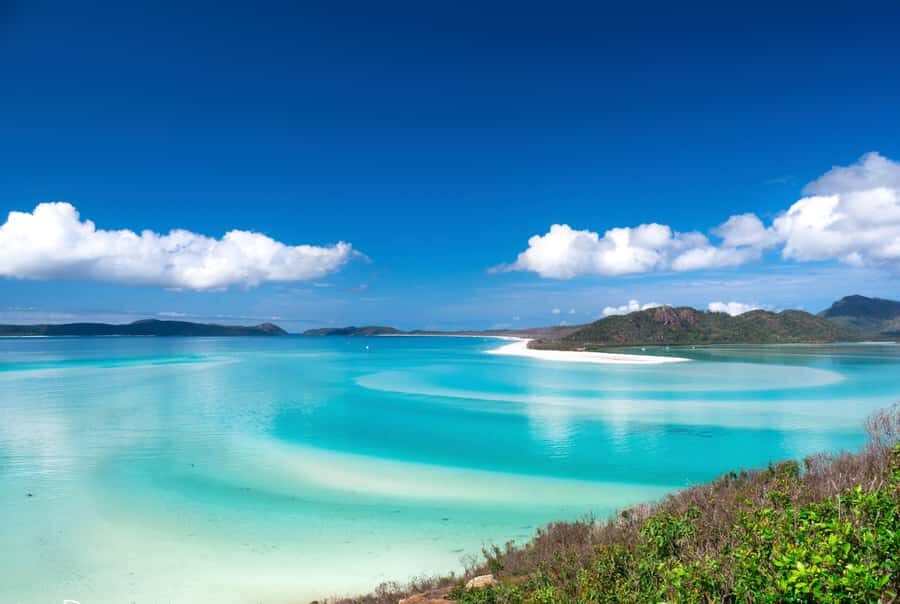 Airlie Beach: Whitehaven Beach Cruise and Hill Inlet - The Value of Guided Experiences and Authenticity