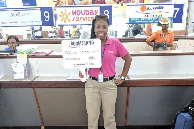 Airport Shuttle from Montego Bay (MBJ) to Hotel - The Ride to Your Hotel: Comfort and Views