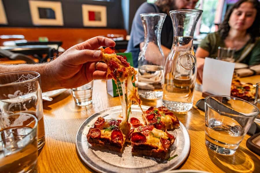 Cincinnati: Food Tour of 6+ Tastings from Chili to Ice Cream - Thorough Breakdown of the Itinerary