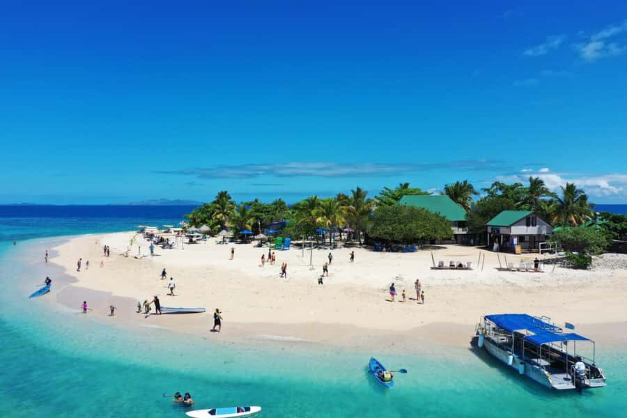 Fiji: South Sea Island Finding Nemo ex Port Denarau - Review Highlights and Real-Life Insights