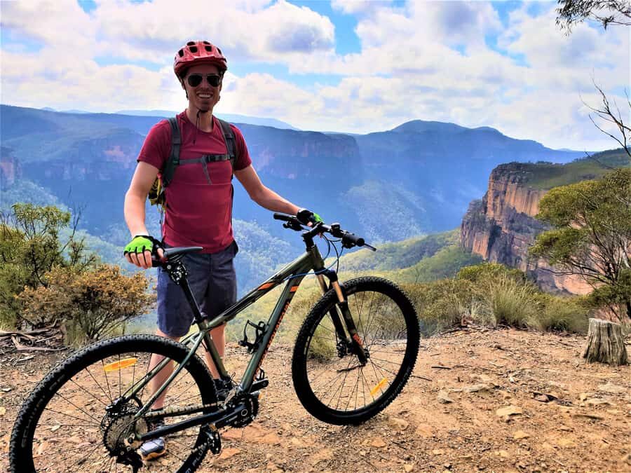 From Blue Mountains: Mountain e-Bike Ride, HANGING ROCK - What to Expect from Your Blue Mountains E-Bike Adventure