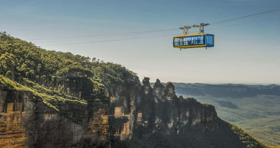 From Sydney: Blue Mountains Day Tour & Hop-on, Hop-off Tour - The Sydney Hop-on-Hop-off Bus — City Highlights at Your Pace