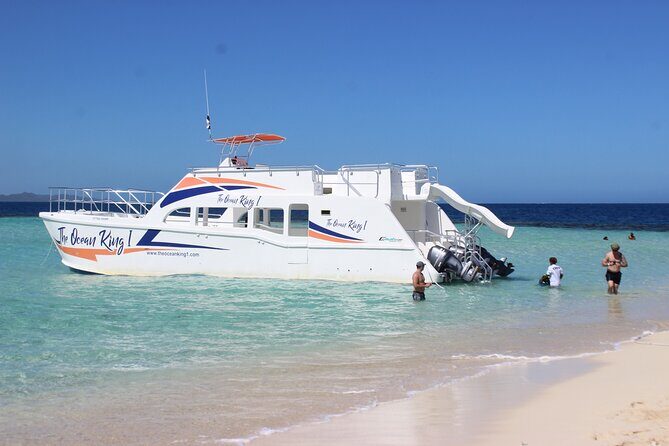 Full-Day Tour Isla Bonita Deluxe - Practical Insights: Transportation, Timing, and Group Size