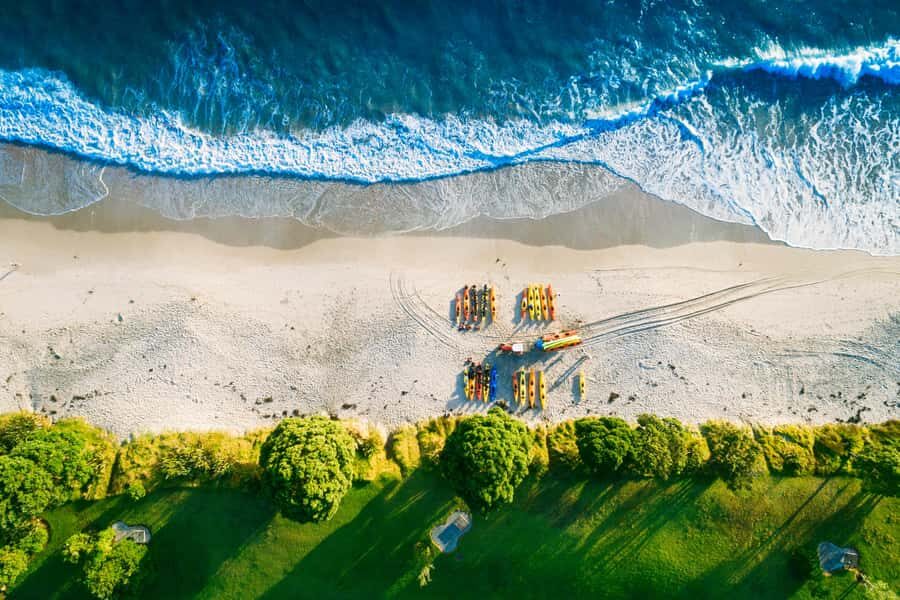 Hahei: Cathedral Cove Kayak Tour - Refreshments included - Who Should Consider This Tour?