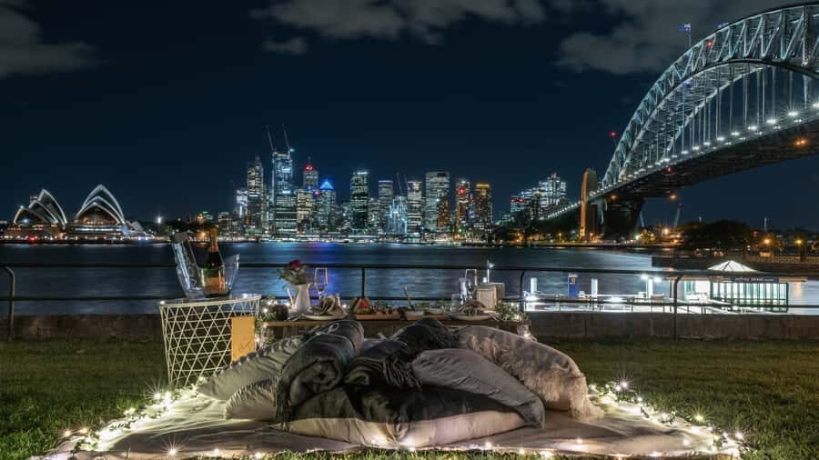 Luxury Picnic for 2 with Sydney Harbour Views at Kirribilli - Practical Details and What to Expect