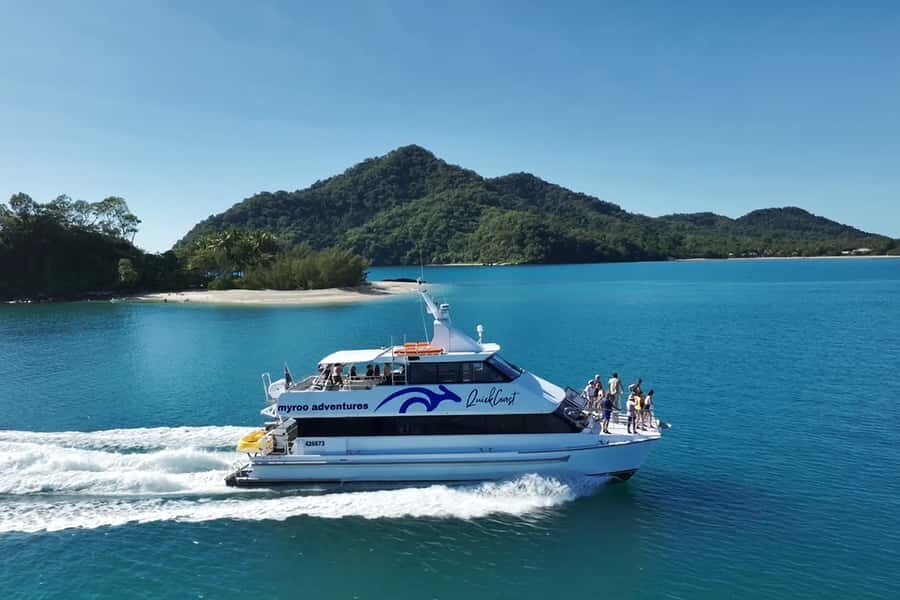 Mission Beach: Explore Dunk Island Day Tour - Exploring the Trails and Panoramic Views