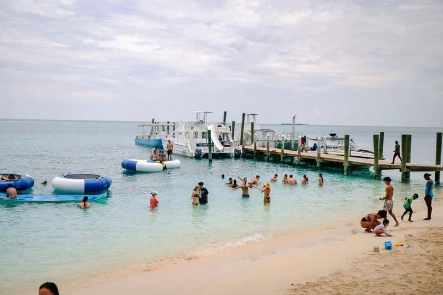 Nassau: ROSE ISLAND PERFECT BEACH DAY GROUP GETAWAY - Authentic Experiences and Practical Tips