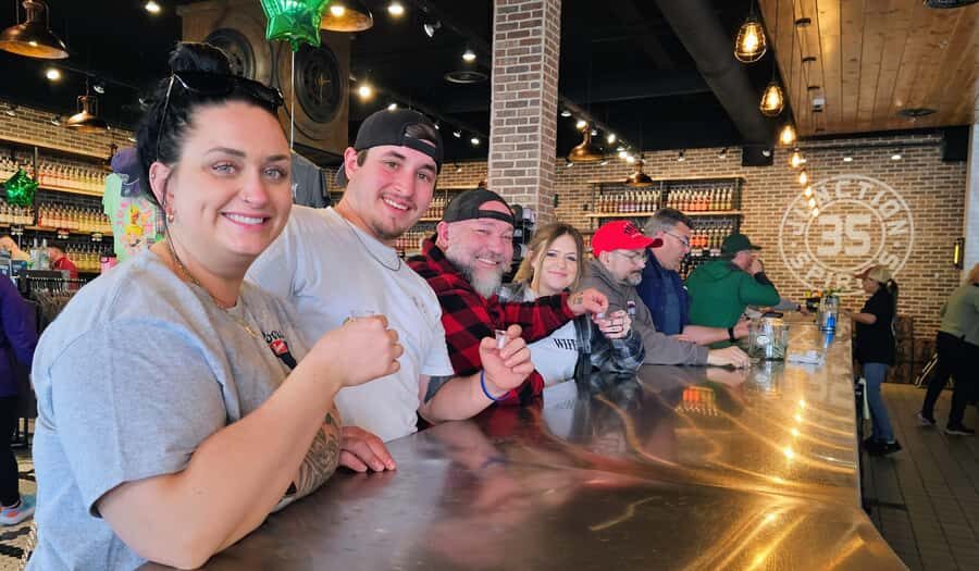 Pigeon Forge: Hillbilly Booze Cruise Tasting Tour - Discovering the Tour: A Guide to the Hillbilly Booze Cruise