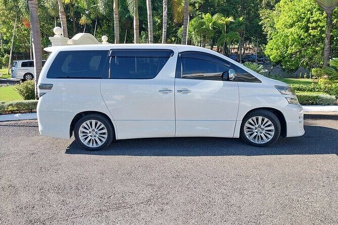 Private Airport Transfer to Bahia Principe Grand Jamaica - The Authentic Experience of the Drive