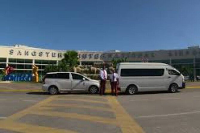 Private Airport Transfers to/from Hotels in Montego Bay - The Experience and What to Expect