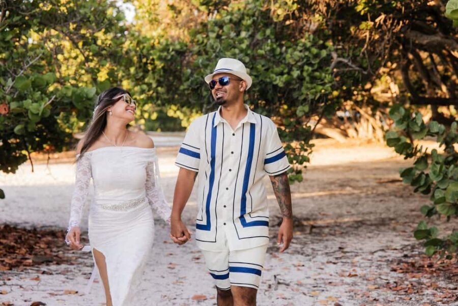 Private Vacation Photoshoot with Photographer in Nassau - What You Can Expect from Your Nassau Photoshoot