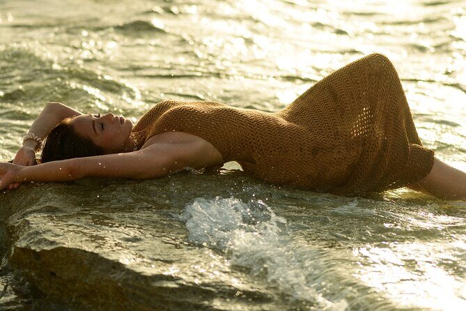 Professional Photoshoot at Bayahibe Individual or Couple - What’s Included and What’s Not