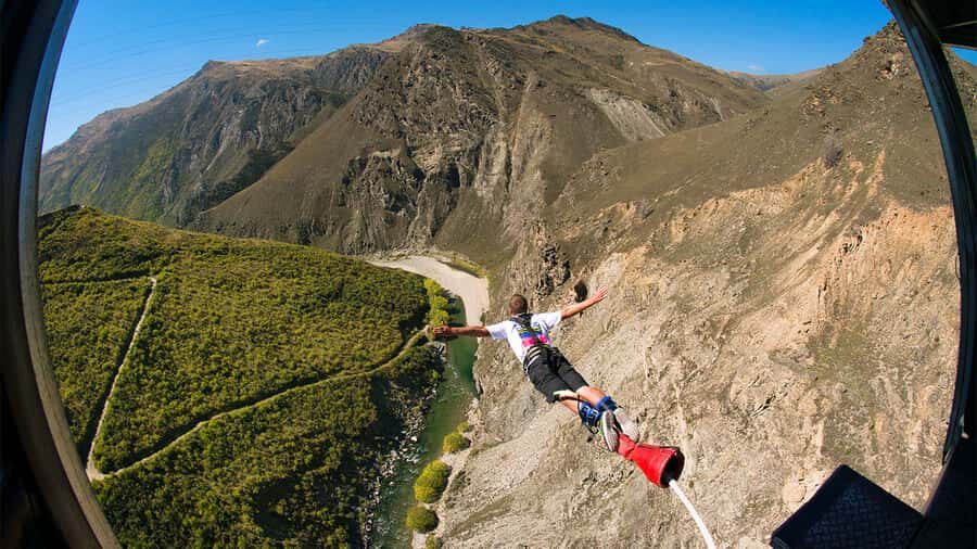 Queenstown: Nevis Bungy - Australasia's Biggest Bungy! - What Makes the Nevis Bungy Unique?