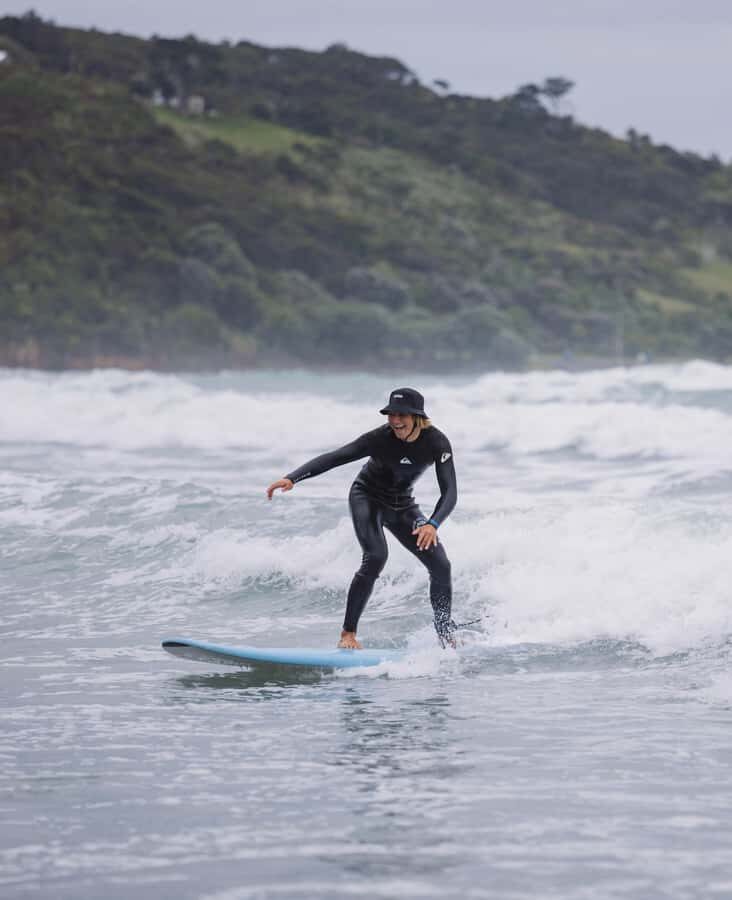 Raglan: Group Surf Lesson - Who Will Get the Most Out of This Experience