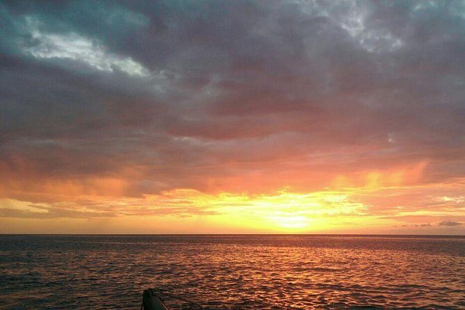 Ricks Cafe + Shopping - Transportation and Comfort