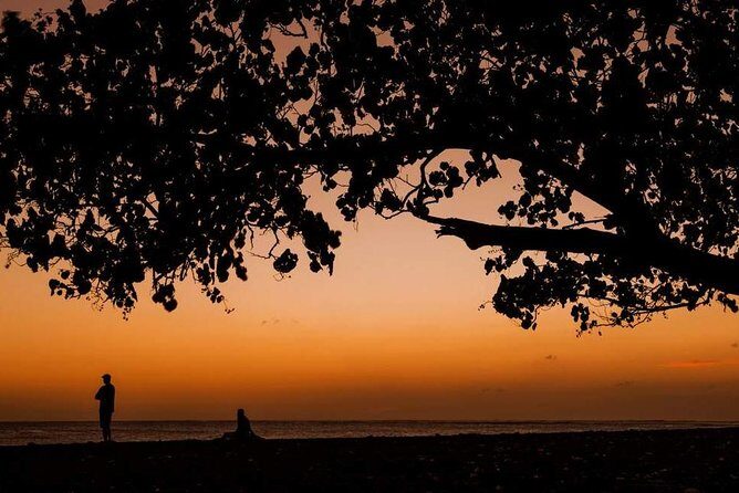 SHARED SUNSET LAGOON CRUISE - Bora Bora Cultural Lagoon Tour - Authenticity and Cultural Touches