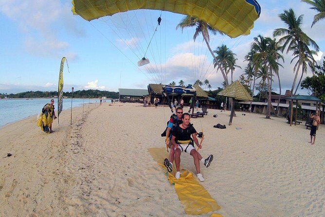 Skydive Fiji Radical 10000ft Tandem Jump (30 seconds free fall) - What the Experience Looks Like: An Itinerary Breakdown
