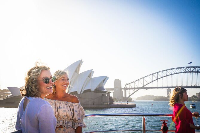 Sydney Harbour Experience Sightseeing Cruise - What the Reviews Tell Us