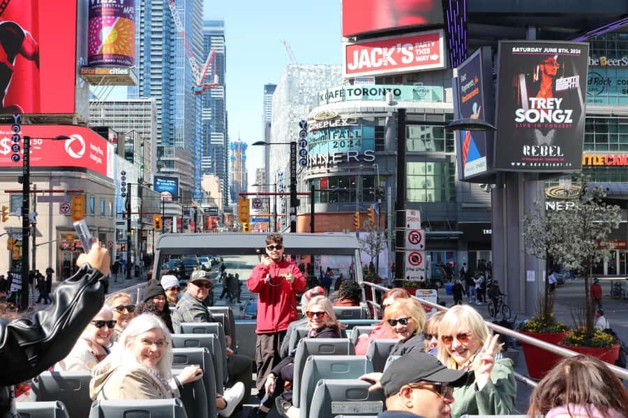 Toronto: Hop-On Hop-Off Bus Tour with Harbour Cruise - What We Loved About This Tour