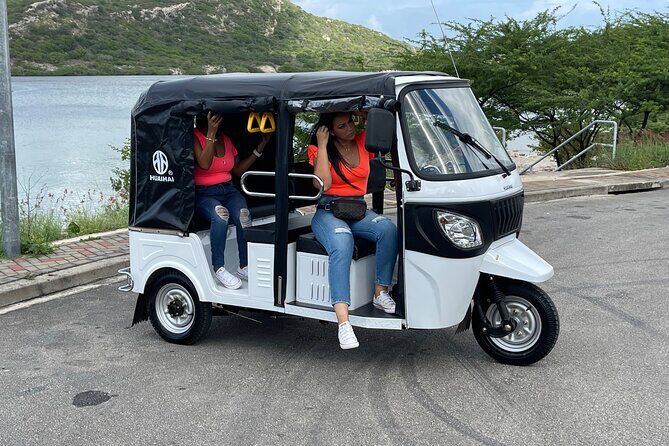 TukTuks Adventure Fun Tour in Curaçao - The Guides and Personal Touch