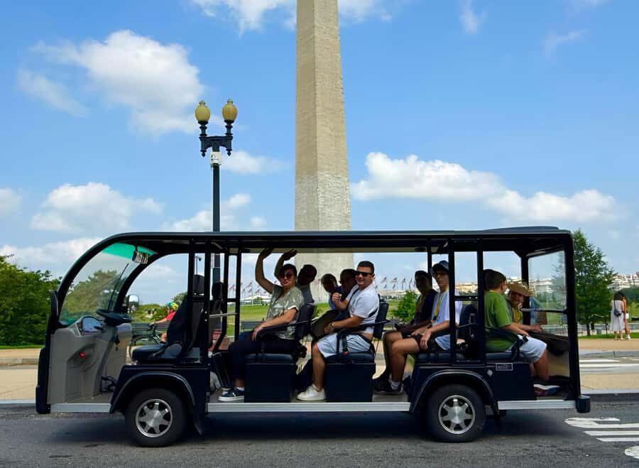 Washington DC: Guided Monuments Tour by E-Cart with Blankets - Price and Value