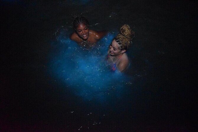 World famous Luminous lagoon Night tour with transportation - The Experience from the Travelers Perspective