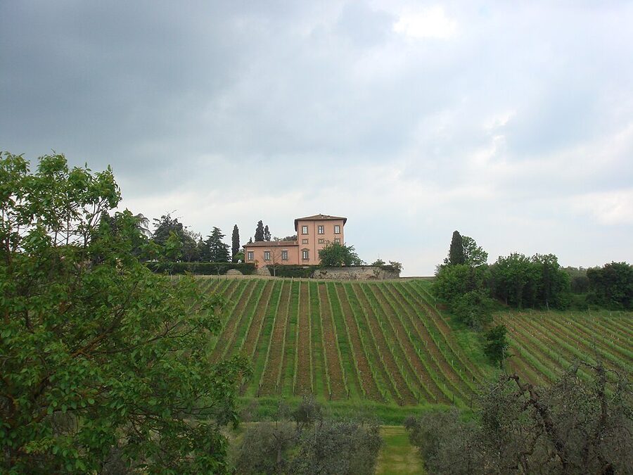 Chianti vineyards with a traditional Tuscan villa