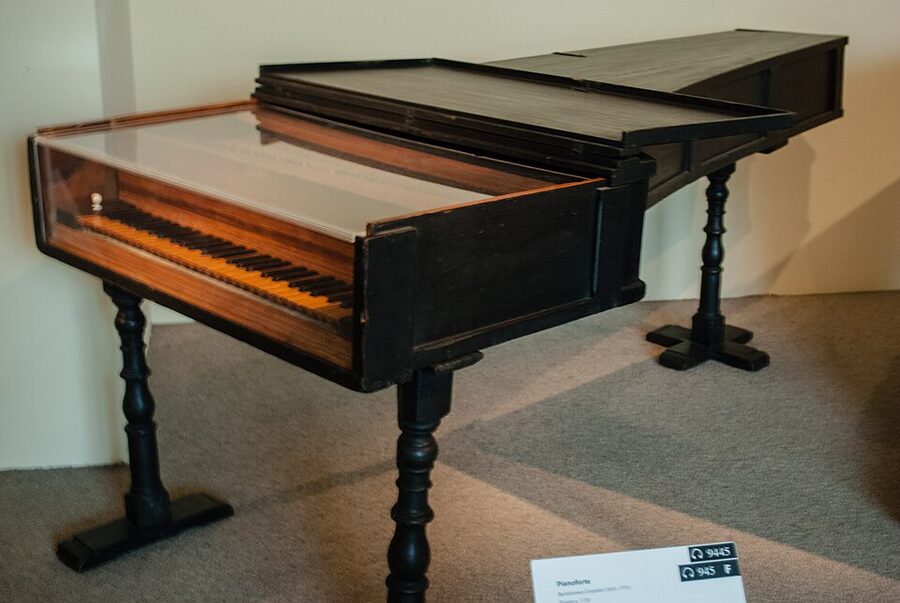 A Cristofori pianoforte from 1720 in the Accademia musical instruments collection